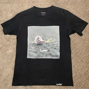 Black Short Sleeve Graphic Tee